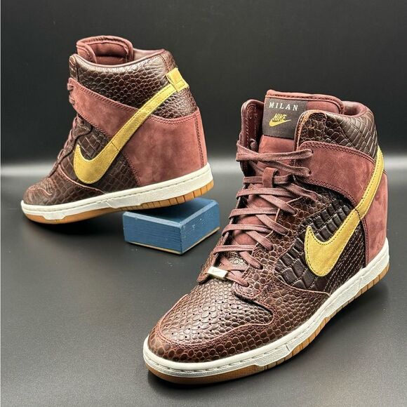 Nike Shoes - Nike Wmns Dunk Sky Hi City Wedge 'Milan' (2012)